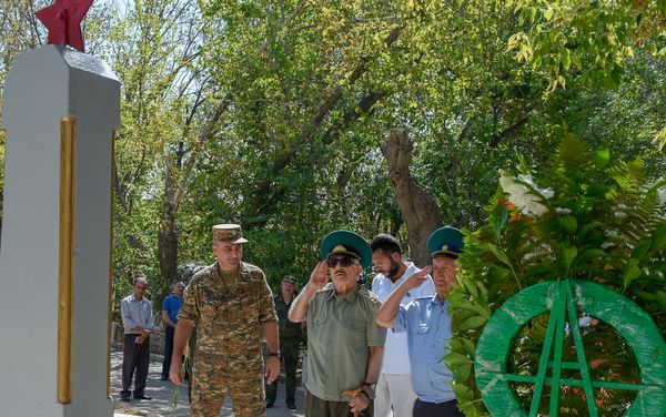 Торжественные мероприятия в честь 70-летия подвига Александра Корякова (2 августа 2018). Арарaт Торжественные мероприятия в честь 70-летия подвига Александра Корякова (2 августа 2018). Арарaт - Sputnik Армения
