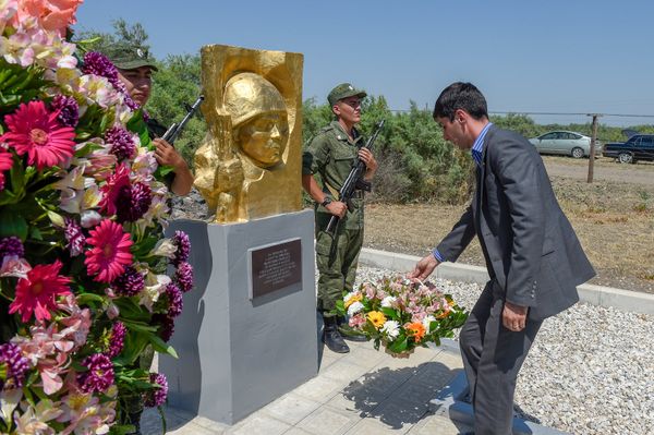 Торжественные мероприятия в честь 70-летия подвига Александра Корякова (2 августа 2018). Арарaт Торжественные мероприятия в честь 70-летия подвига Александра Корякова (2 августа 2018). Арарaт - Sputnik Армения