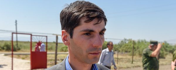 Губернатор Араратской области Гарик Саркисян во время торжественных мероприятий в честь 70-летия подвига Александра Корякова (2 августа 2018). Арарaт - Sputnik Արմենիա
