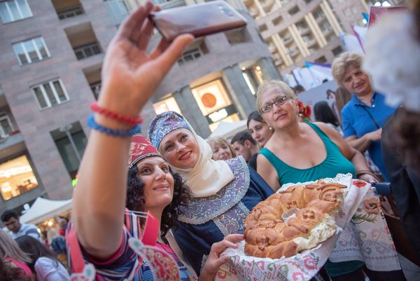 Фестиваль национальной армянской моды и культуры Yerevan Taraz Fest 2018 Фестиваль национальной армянской моды и культуры Yerevan Taraz Fest 2018 - Sputnik Армения
