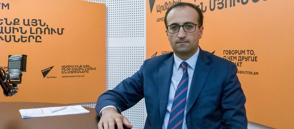 Министр здравоохранения Арсен Торосян - Sputnik Արմենիա