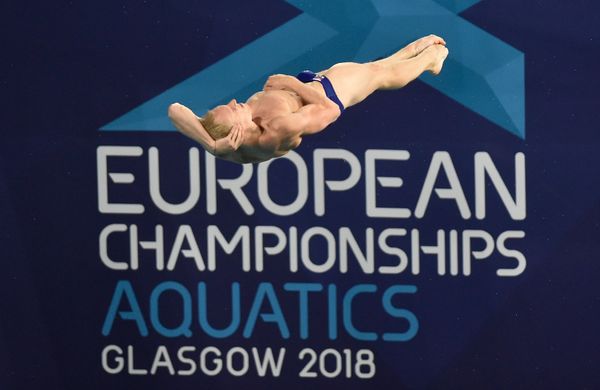 Чемпионат Европы по водным видам спорта 2018. Прыжки в воду. Финал мужского трамплина 3 метра. Илья Захаров, Россия (9 августа 2018) Эдинбург - Sputnik Армения