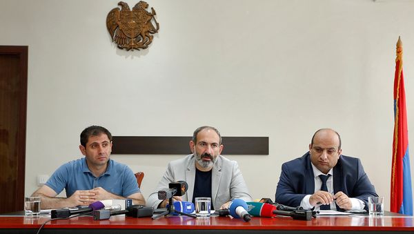 Рабочий визит премьер-министра Армении Никола Пашиняна в Тавушскую область (10 августа 2018) Берд - Sputnik Արմենիա