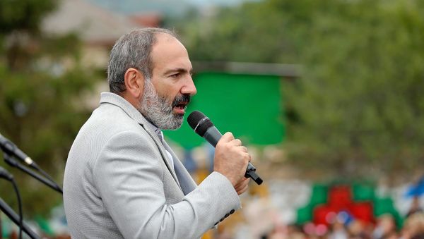 Рабочий визит премьер-министра Армении Никола Пашиняна в Тавушскую область (11 августа 2018). Дилижан - Sputnik Армения