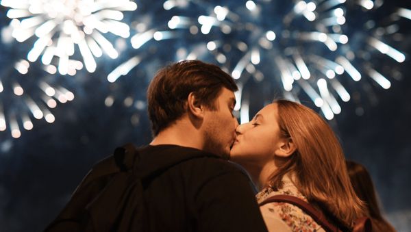 Салют на международном фестивале фейерверков Ростех в Братеевском каскадном парке (19 августа 2018). Москвa - Sputnik Армения