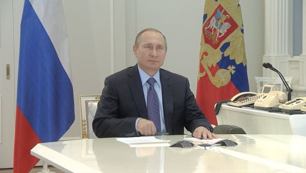 СПУТНИК_Путин из Кремля дал команду на пуск второй нитки энергомоста с Кубани в Крым - Sputnik Армения