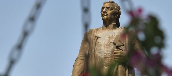 Памятник Гарегину Нжде - Sputnik Армения