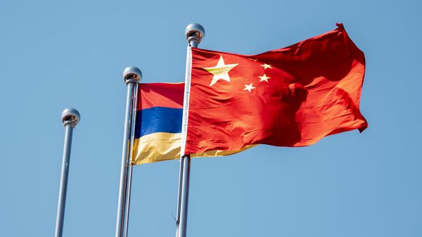 Հայաստանի ու Չինաստանի դրոշները - Sputnik Արմենիա
