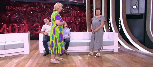 Кадр из телешой Андрей Малахов. Прямой эфир от 22 августа 2018 Кадр из телешой Андрей Малахов. Прямой эфир от 22 августа 2018 - Sputnik Армения