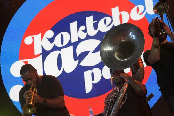 16-й международный музыкальный фестиваль Koktebel Jazz Party. День первый 16-й международный музыкальный фестиваль Koktebel Jazz Party. День первый - Sputnik Армения