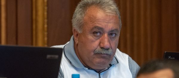 Депутат от фракции Елк Сасун Микаелян на внеочередном заседании НС (28 августа 2018). Еревaн - Sputnik Արմենիա
