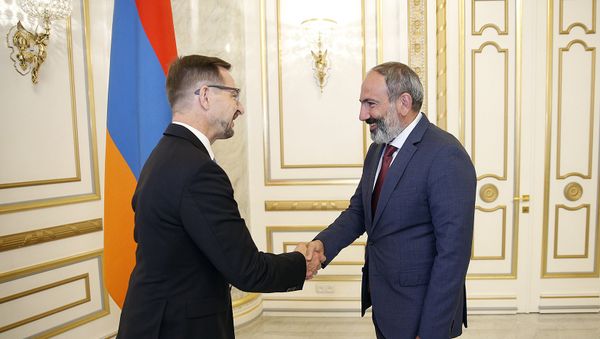 Никол Пашинян и Томас Гремингер - Sputnik Армения
