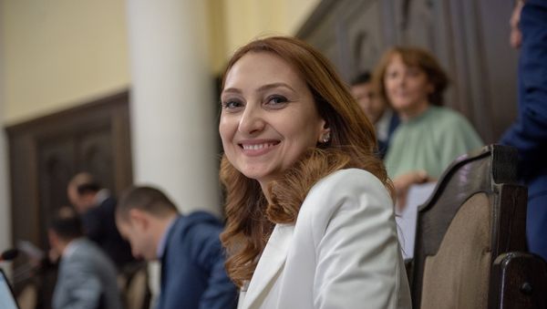 Министр культуры Лилит Макунц на заседании правительства (6 сентября 2018). Еревaн - Sputnik Армения