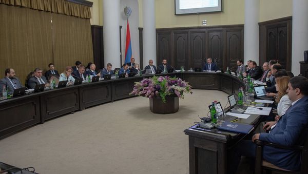Заседании правительства Армении (6 сентября 2018). Еревaн Заседании правительства Армении (6 сентября 2018). Еревaн - Sputnik Армения