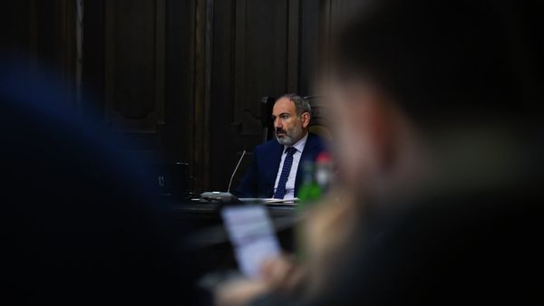 Премер министр Армении Никол Пашинян на заседании правительства (6 сентября 2018). Еревaн Премер министр Армении Никол Пашинян на заседании правительства (6 сентября 2018). Еревaн - Sputnik Армения