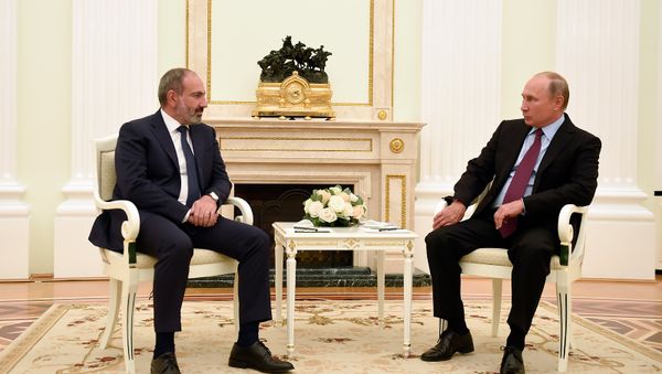 Встреча премьер-министра Армении Никола Пашиняна и президента России Владимира Путина (8 сентября 2018). Москвa - Sputnik Армения