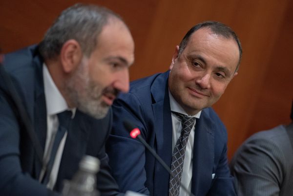 Նիկոլ Փաշինյանն ու Վարդան Տողանյանը - Sputnik Արմենիա