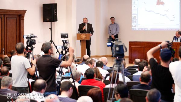 Премьер-министр принял участие в работе Инвестиционного форума «Мой шаг для Тавуша» (9 сентября 2018). Иджеван - Sputnik Արմենիա