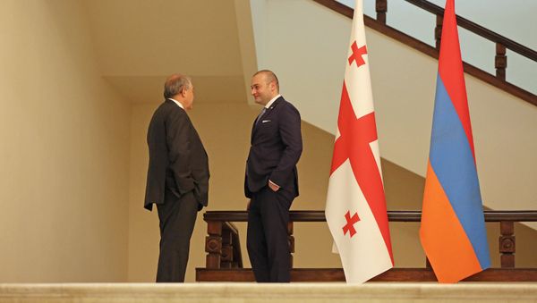 Встреча президента Армении Армена Саркисяна и премьер-министра Грузии Мамуки Бахтадзе (10 сентября 2018). Еревaн - Sputnik Արմենիա