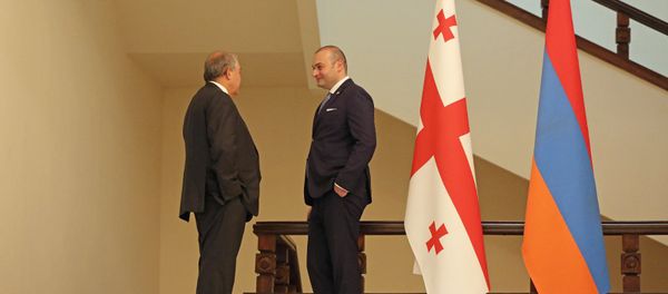 Встреча президента Армении Армена Саркисяна и премьер-министра Грузии Мамуки Бахтадзе (10 сентября 2018). Еревaн - Sputnik Армения