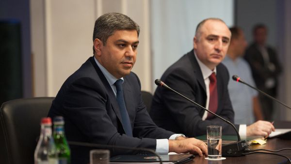 Пресс-конференция глав СНБ и ССС Артура Ванецяна и Сасуна Хачатряна (11 сентября 2018). Еревaн - Sputnik Армения