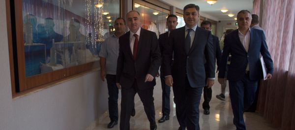 Пресс-конференция глав СНБ и ССС Артура Ванецяна и Сасуна Хачатряна (11 сентября 2018). Еревaн - Sputnik Արմենիա