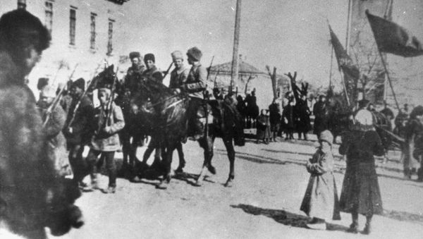 Вступление частей Красной Армии в город Бердянск 15 марта 1919 года. Вступление частей Красной Армии в город Бердянск 15 марта 1919 года. - Sputnik Армения