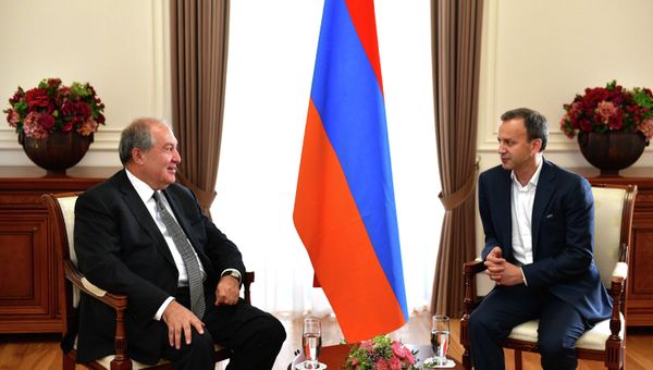 Президент Республики Армения Армен Саркисян принял Аркадия Дворковича - Sputnik Армения