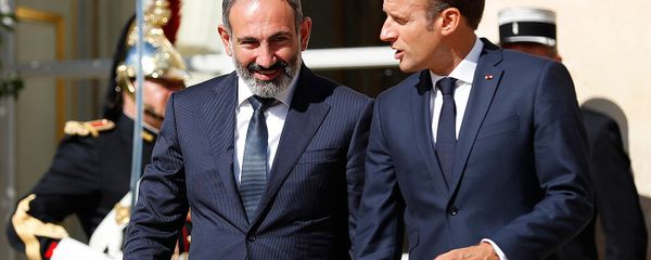 Встреча премьер-министра Армении Никола Пашиняна и Президента Франции Эммануэля Макрона (14 сентября 2018).Париж - Sputnik Армения