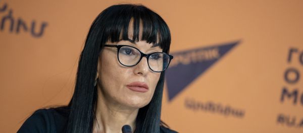 Наира Зограбян на пресс-конференции (15 сентября 2018). Еревaн - Sputnik Արմենիա