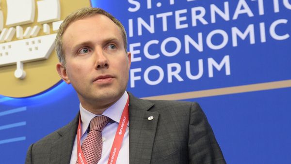 Директор направления Новый бизнес Агентства стратегических инициатив, председатель НП Клуб лидеров по продвижению инициатив бизнеса Артем Аветисян на Петербургском международном экономическом форуме - Sputnik Армения