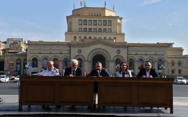 Пресс-конференция, посвященная мероприятиям ко Дню Независимости Армении (18 сентября 2018). Еревaн Пресс-конференция, посвященная мероприятиям ко Дню Независимости Армении (18 сентября 2018). Еревaн - Sputnik Армения