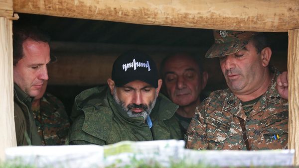Рабочий визит премьер-министра Армении Никола Пашиняна в Карабах (18 сентября 2018). - Sputnik Армения