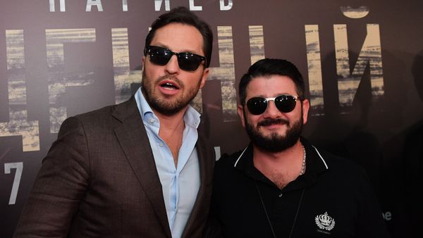 Актеры Александр Ревва и Михаил Галустян на премьере фильма Непрощенный (20 сентября 2018). Москвa - Sputnik Армения