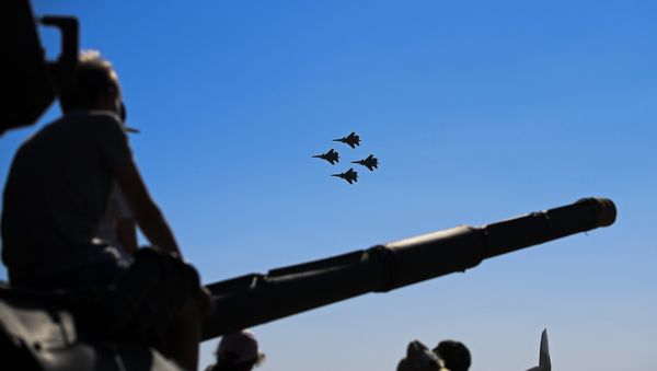 Истребители Су-30СМ пилотажной группы Русские Витязи - Sputnik Армения