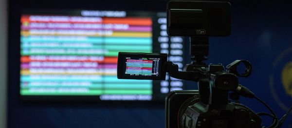 Табло с результатами выборов в ЦИК РА Табло с результатами выборов в ЦИК РА - Sputnik Армения