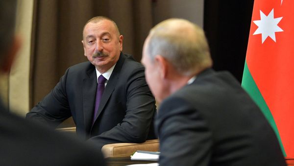 Переговоры президентов России и Азербайджана Владимира Путина и Ильхама Алиева (1 сентября 2018). Сочи Переговоры президентов России и Азербайджана Владимира Путина и Ильхама Алиева (1 сентября 2018). Сочи - Sputnik Армения