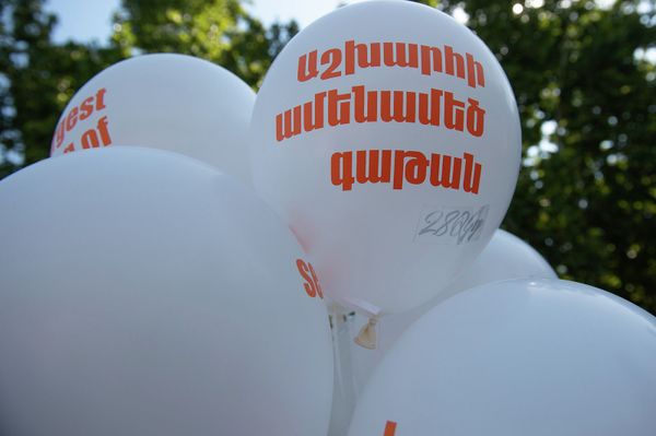 Աշխարհի ամենամեծ գաթան թխել են Երևանում - Sputnik Արմենիա