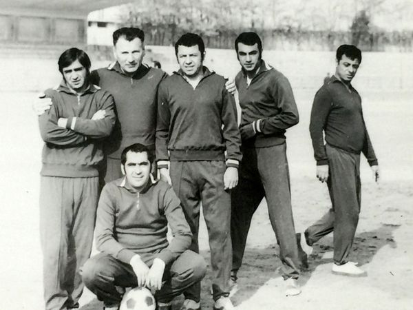 Сурен Захарьян с футболистами Арарата, 1973 год - Sputnik Армения