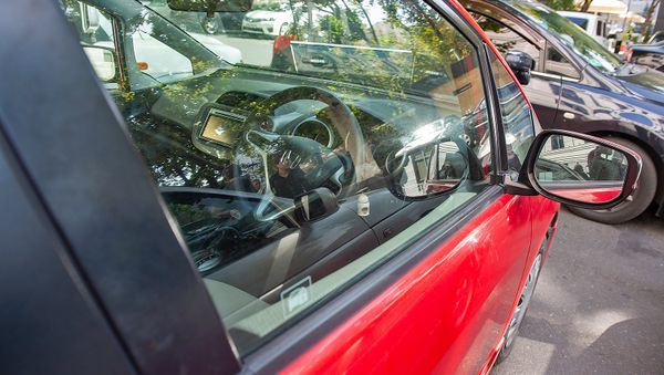 Праворульный автомобиль - Sputnik Армения