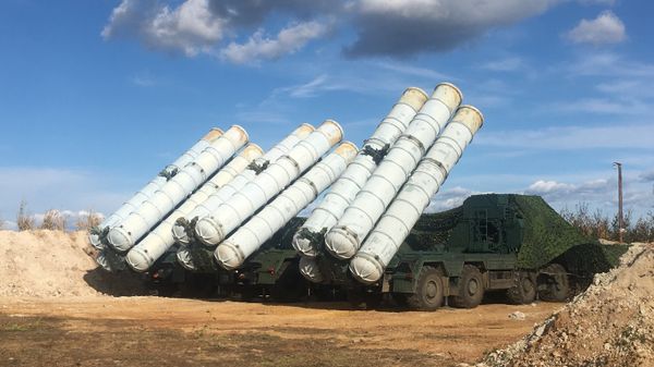 Зенитный ракетный комплекс С-400 Триумф - Sputnik Армения