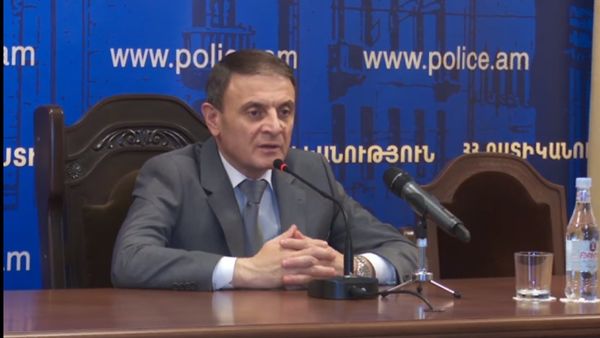 Վալերիյ Օսիպյանը հոկտեմբերի 4-ին աշխատանքային խորհրդակցություն է անցկացրել - Sputnik Արմենիա