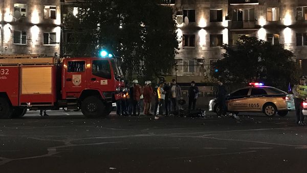 ДТП на перекрестке проспекта Маштоца и улицы Григора Лусаворича (4 октября 2018). Еревaн - Sputnik Армения