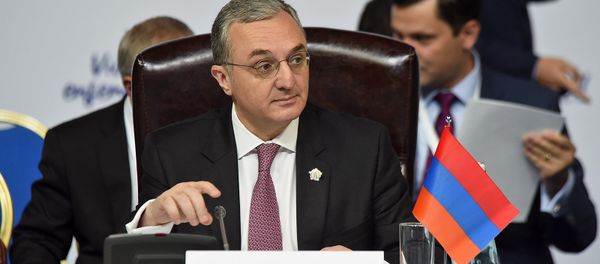Министр иностранных дел Армении Зограб Мнацаканян на саммите Франкофонии (8 октября 2018). Еревaн - Sputnik Արմենիա