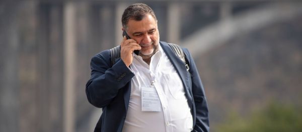 Бизнесмен Рубен Варданян на бизнес-форуме в центре креативных технологий Тумо (10 октября 2018). Еревaн Бизнесмен Рубен Варданян на бизнес-форуме в центре креативных технологий Тумо (10 октября 2018). Еревaн - Sputnik Армения