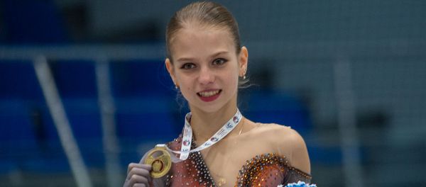 Чемпионка юниорской серии Гран-при по фигурному катанию среди одиночниц Александра Трусова (12 октября 2018). Еревaн Чемпионка юниорской серии Гран-при по фигурному катанию среди одиночниц Александра Трусова (12 октября 2018). Еревaн - Sputnik Армения