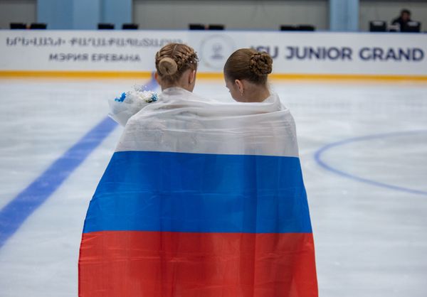 Выступление одиночниц на юниорской серии Гран-при по фигурному катанию (12 октября 2018). Еревaн - Sputnik Армения