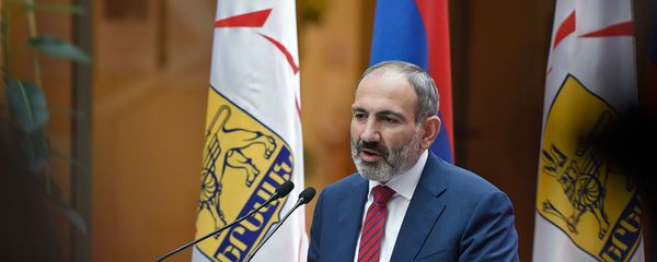 Речь премьер-министра Армении Никола Пашиняна на инаугурации мэра Еревана (13 октября 2018). Еревaн - Sputnik Արմենիա