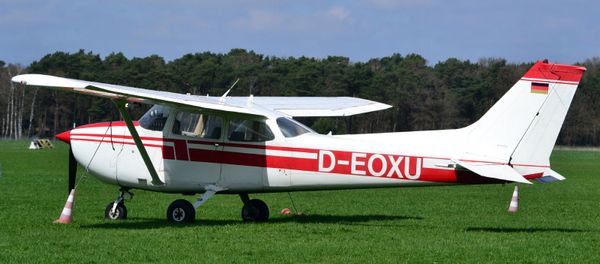Cessna F172N Skyhawk Cessna F172N Skyhawk - Sputnik Արմենիա