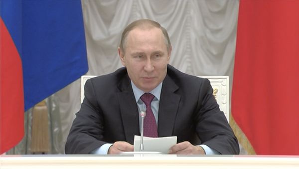 Спутник_Путин на Совете по культуре призвал возродить интерес россиян к чтению - Sputnik Армения